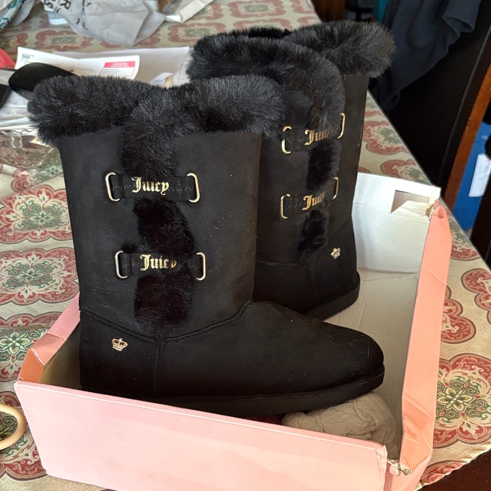 Juicy Couture Black Fur Boots NWT